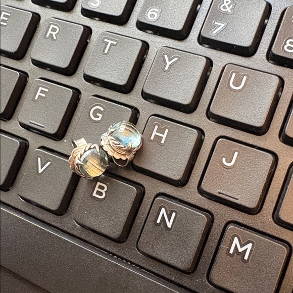 David Yurman Ring and Earring Set with Blue Stones - Picture 10 of 13